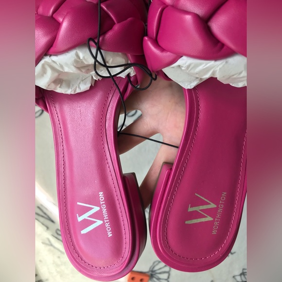 Women Sandals - Picture 3 of 7